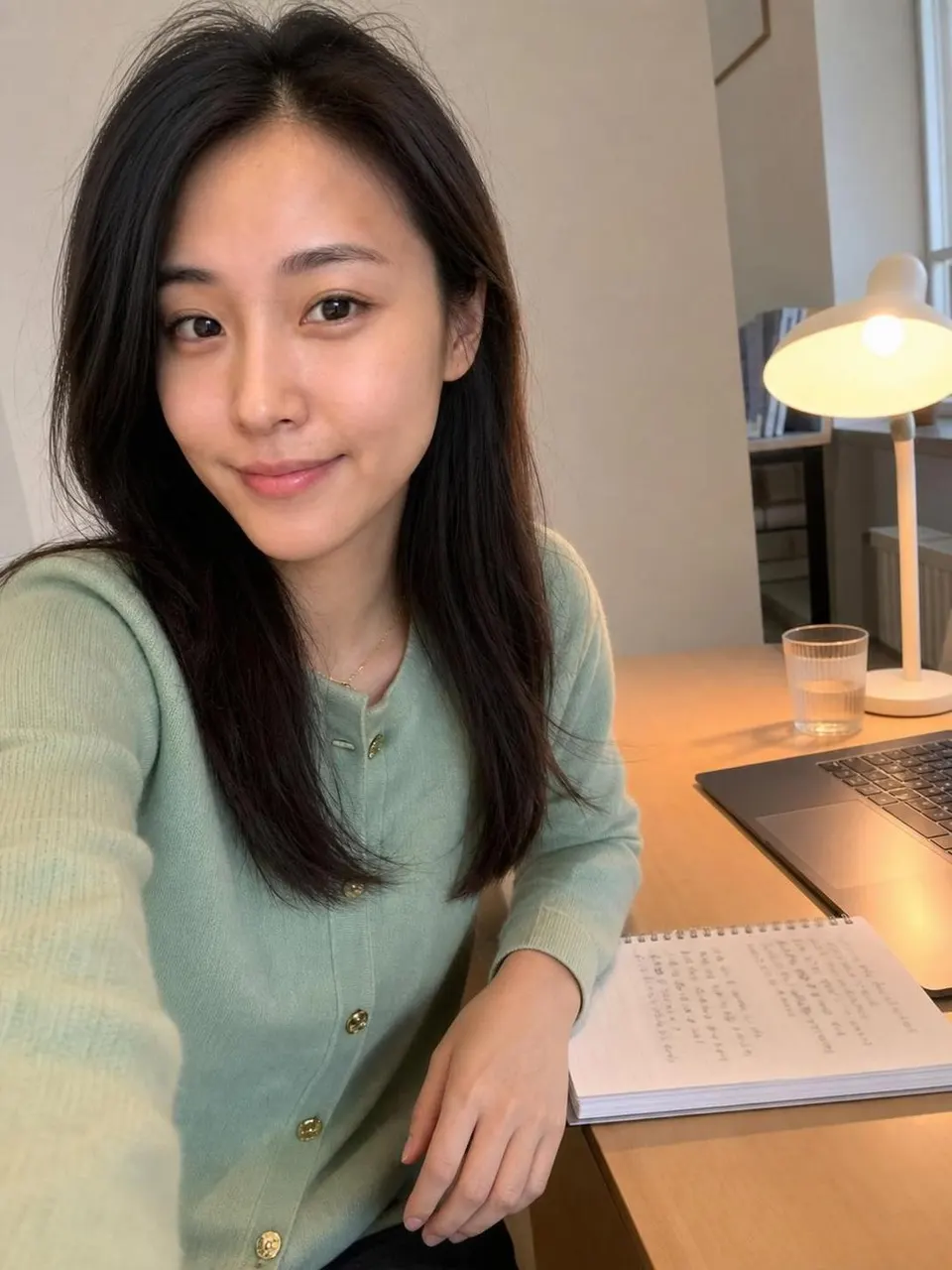 小枢的动态图片
